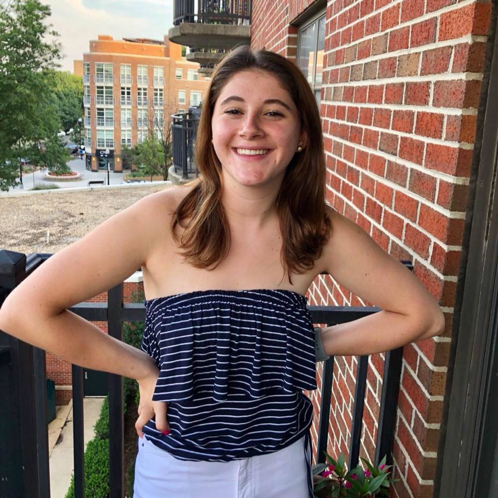 Meet your Posher, Stephanie